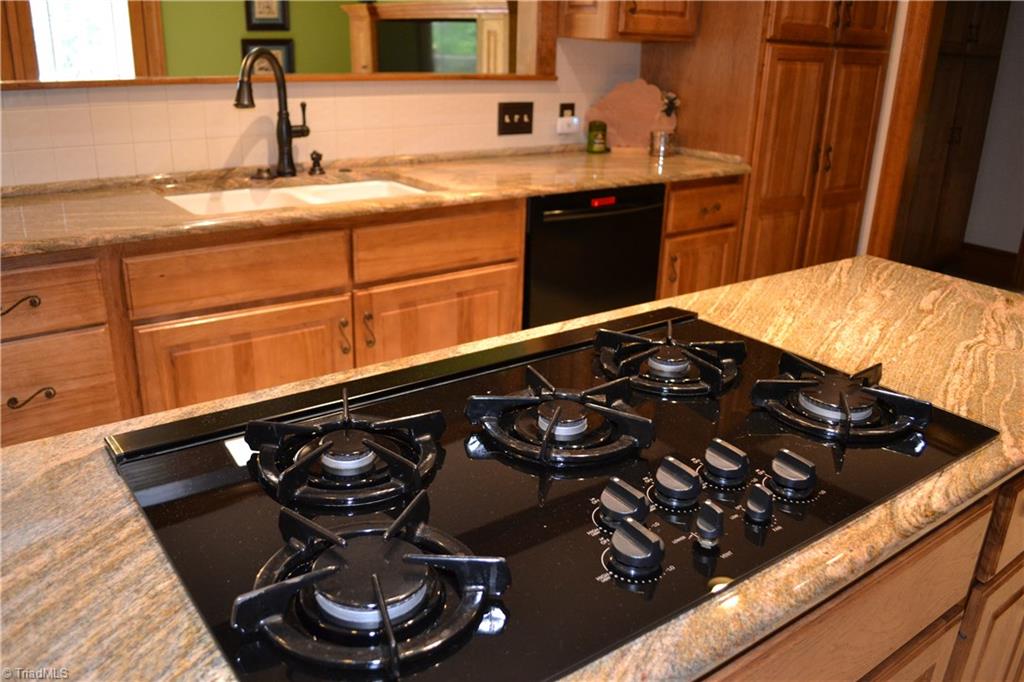 8237 Stafford Mill Road Oak Ridge, NC 27310 - Photo 11 of 30