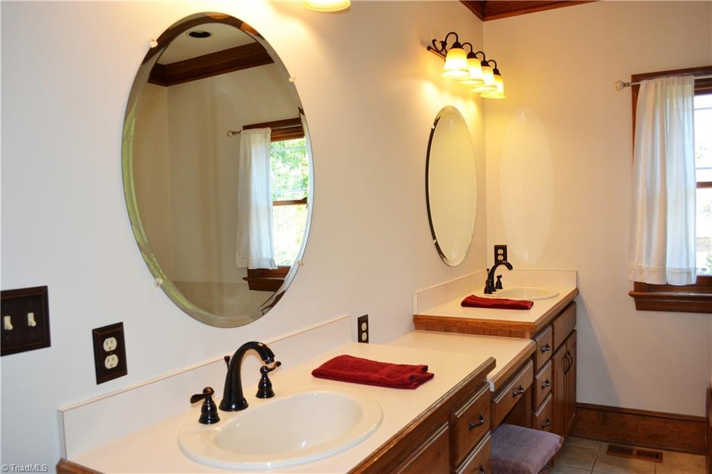 8237 Stafford Mill Road Oak Ridge, NC 27310 - Photo 17 of 30