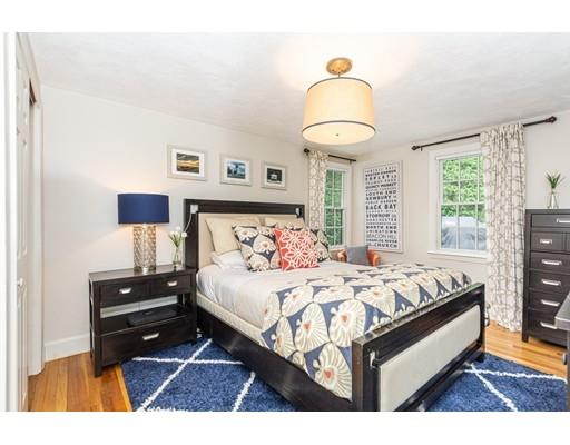 41 Woodbriar Road Wakefield, MA 01880 - Photo 10 of 29 Gallery Image 10