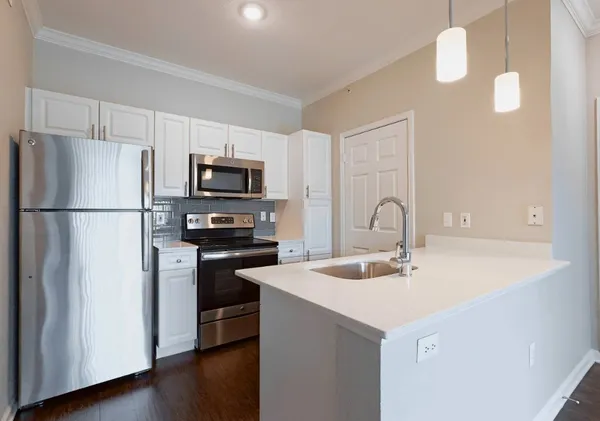 $1,334 | 10505 South I-35 Frontage Road, Unit 1522, Austin, TX 78747