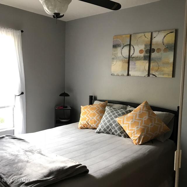 326 Stendal Road Northwest Palm Bay, FL 32907 - Photo 12 of 19 IMG_0083