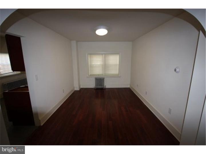 348 West Johnson Street Philadelphia, PA 19144 - Photo 3 of 19