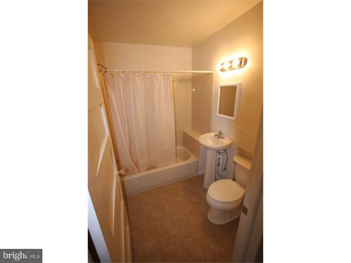 348 West Johnson Street Philadelphia, PA 19144 - Photo 7 of 19