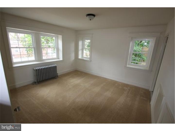 348 West Johnson Street Philadelphia, PA 19144 - Photo 8 of 19