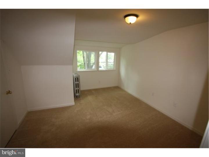 348 West Johnson Street Philadelphia, PA 19144 - Photo 9 of 19