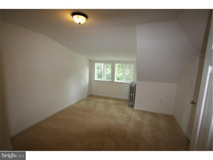 348 West Johnson Street Philadelphia, PA 19144 - Photo 10 of 19