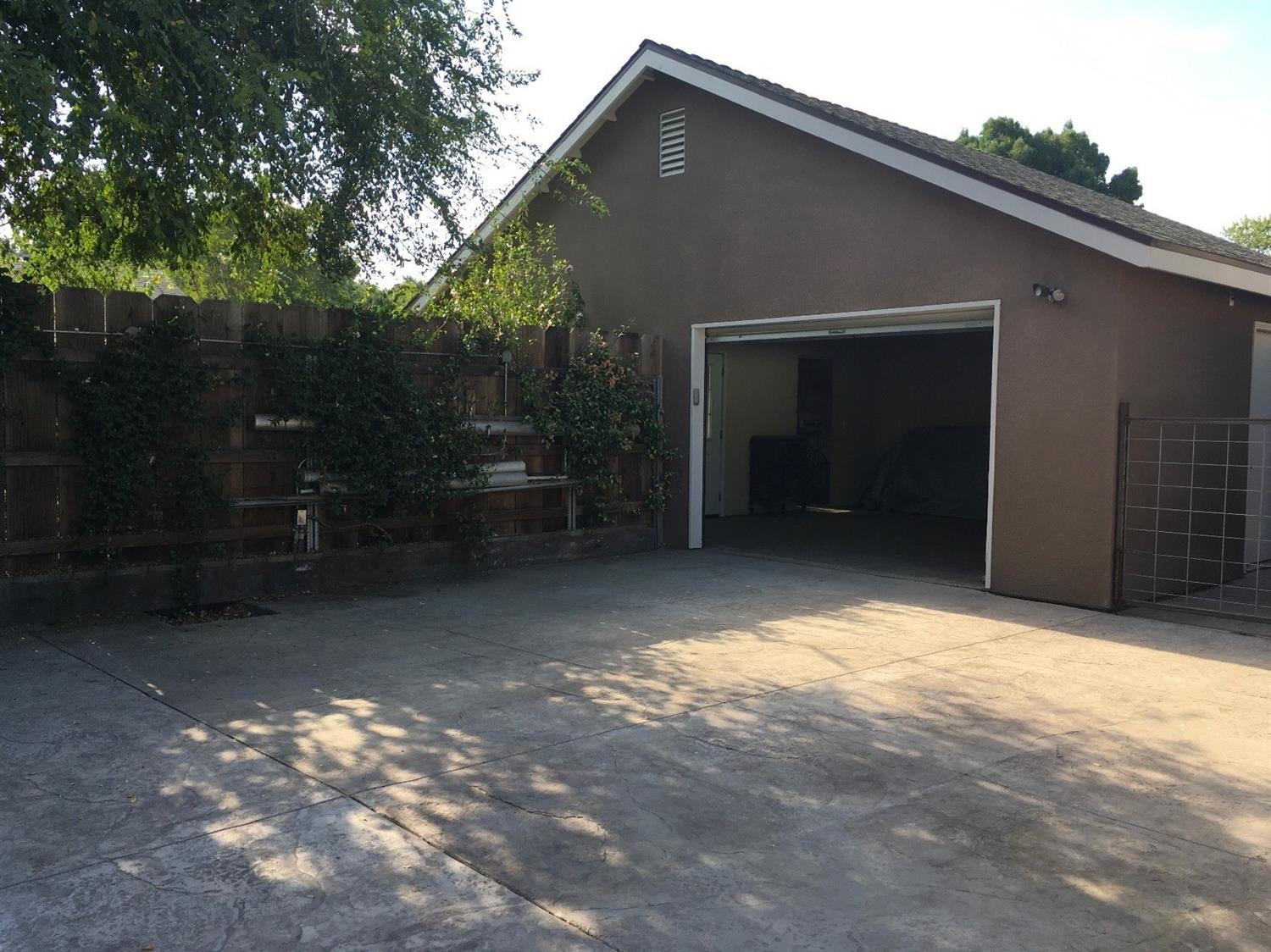 2090 Rodgers Road Hanford, CA 93230 - Photo 25 of 36 Gallery Image 25