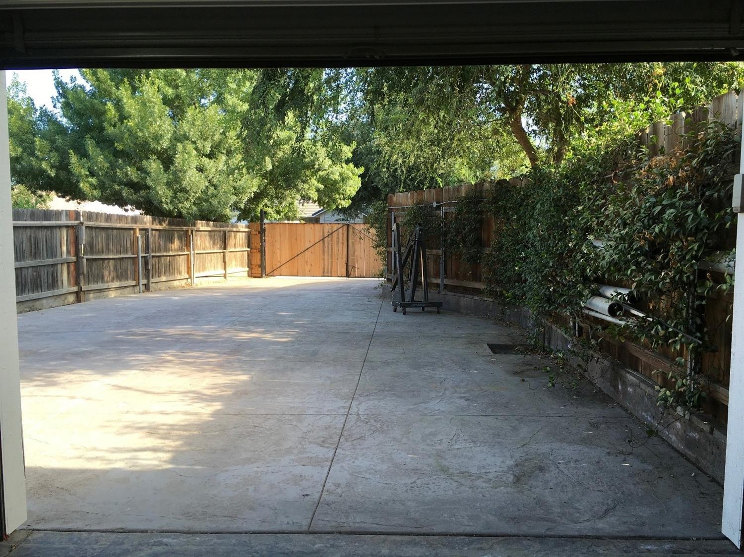 2090 Rodgers Road Hanford, CA 93230 - Photo 27 of 36 Gallery Image 27