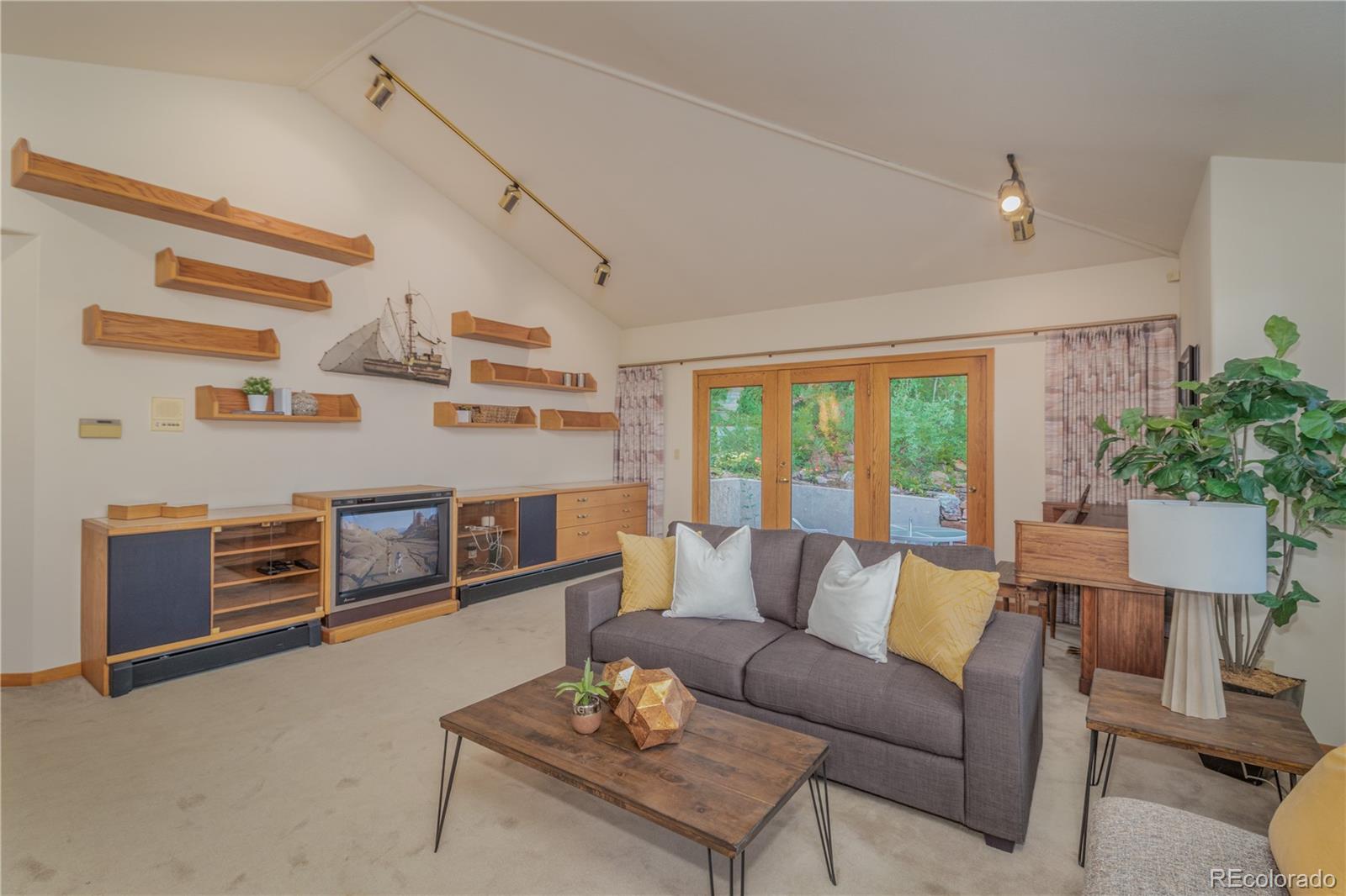 265 Bellevue Drive Boulder, CO 80302 - Photo 13 of 32 a living room with furniture