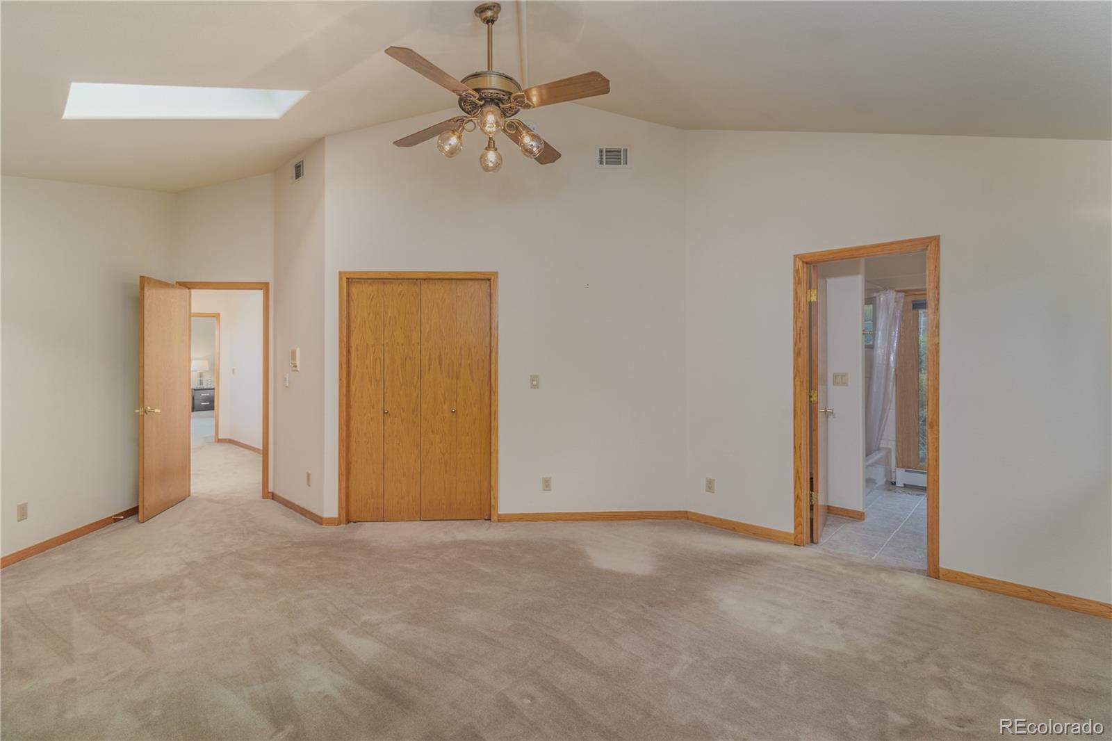 265 Bellevue Drive Boulder, CO 80302 - Photo 24 of 32 an empty room with a bathroom
