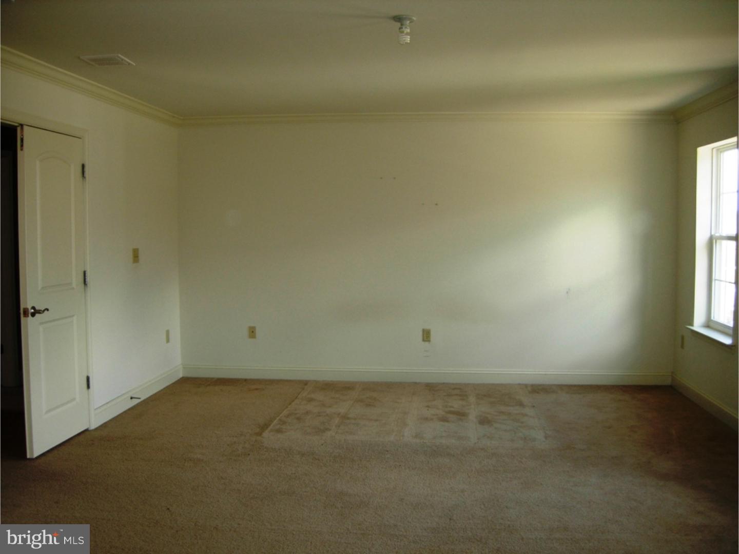 9 High Pointe Ridge Sicklerville, NJ 08081 - Photo 8 of 15 Gallery Image 8