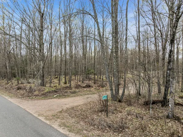 $280,000 | N3653 Grudgeville Road, White Lake, WI 54491