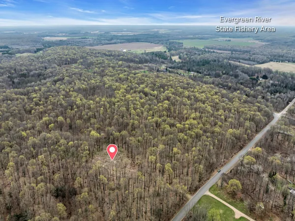 $280,000 | N3653 Grudgeville Road, White Lake, WI 54491