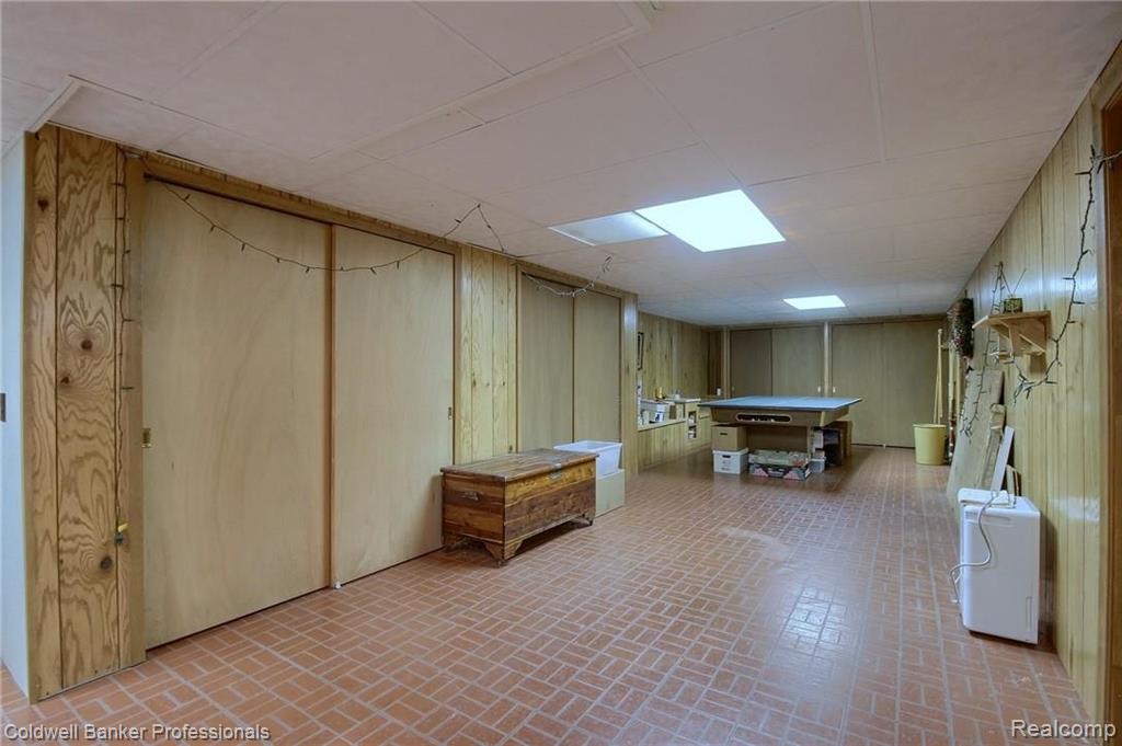1381 North Livernois Road Rochester Hills, MI 48306 - Photo 20 of 34