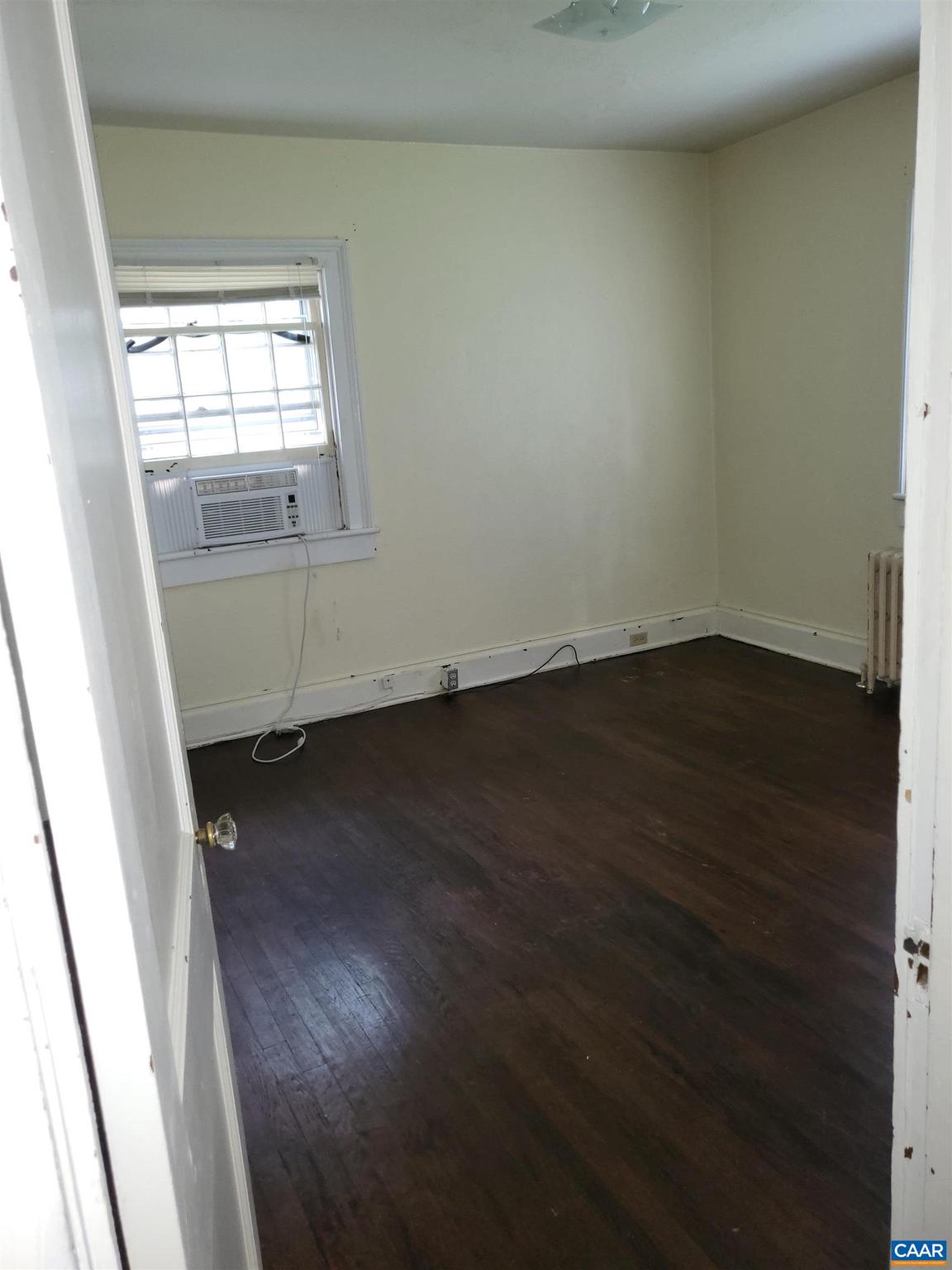 520 Valley Rd Extension Charlottesville, VA 22903 - Photo 4 of 5