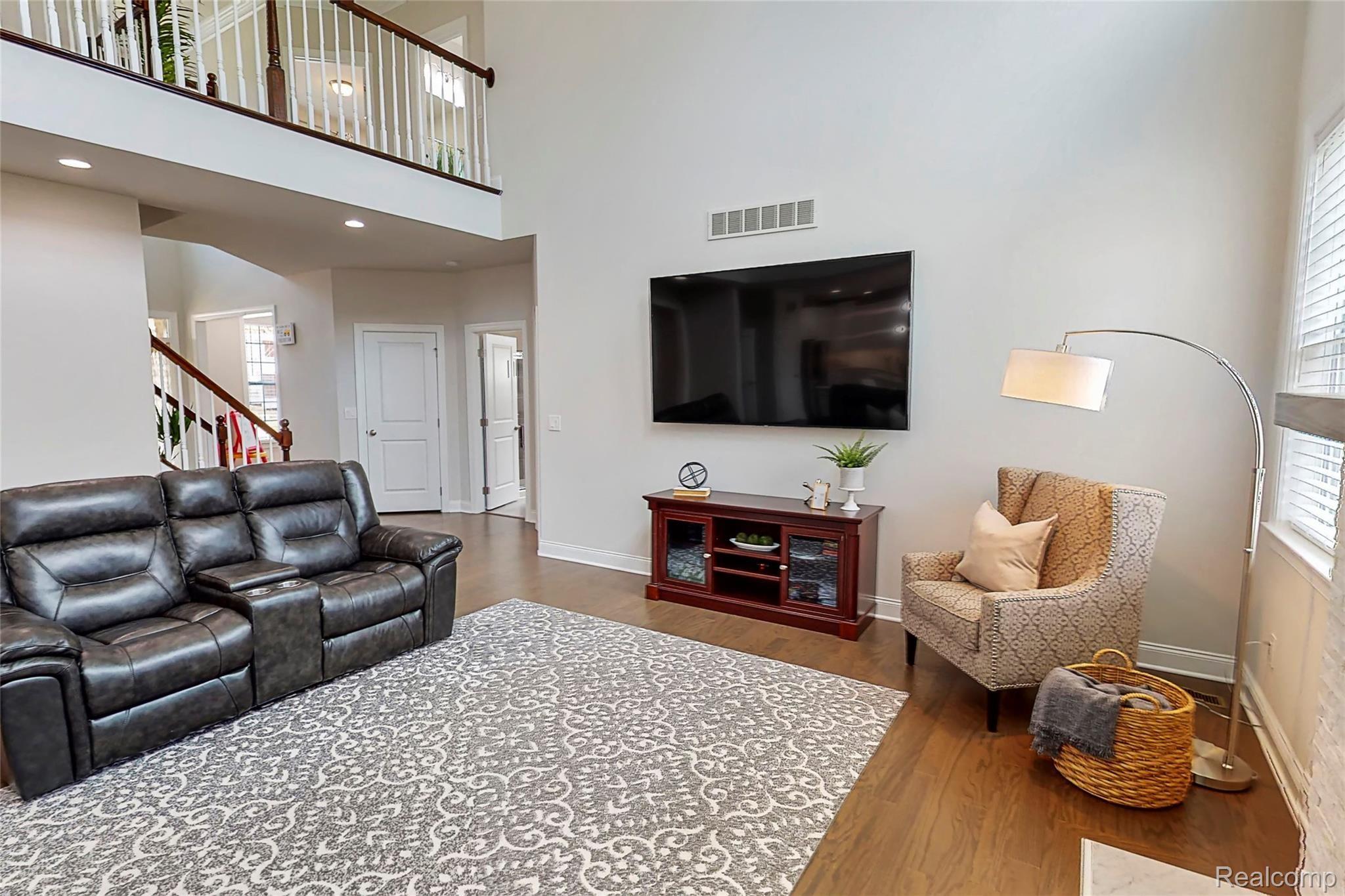 2116 Steeple Chase Road Canton, MI 48188 - Photo 15 of 56 2116 Steeple Chase interior 11.JPG