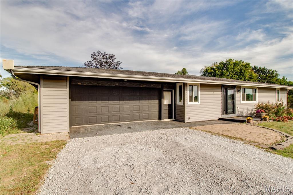 115 Schoeneman Road Shipman, IL 62685 - Photo 20 of 80 Gallery Image 20