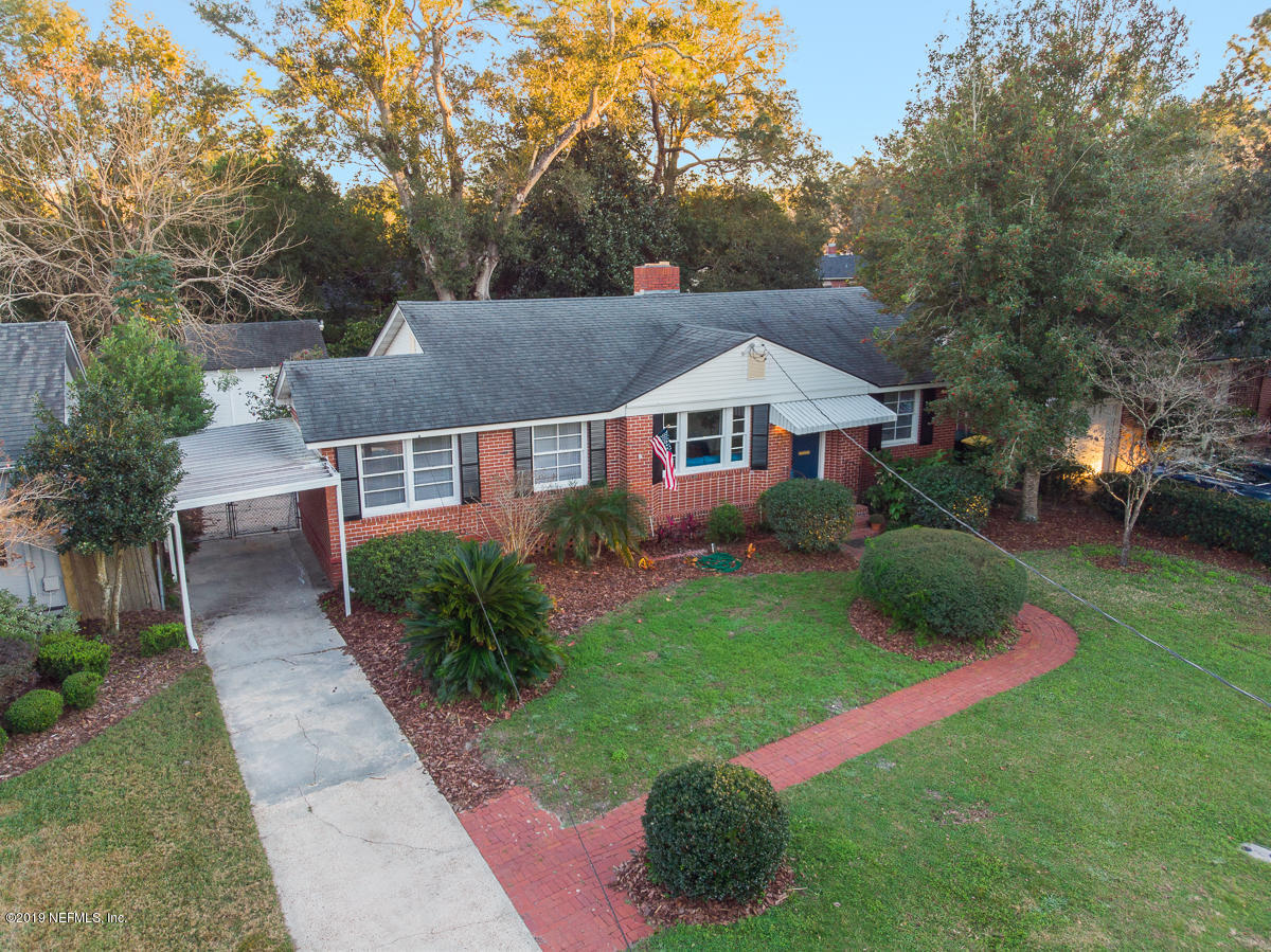 3981 Gadsden Road Jacksonville, FL 32207 - Photo 2 of 34