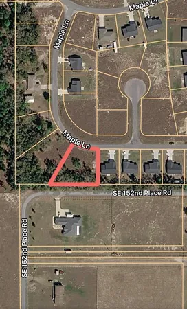 $24,900 | Maple Lane, Unit 14, Ocklawaha, FL 32179