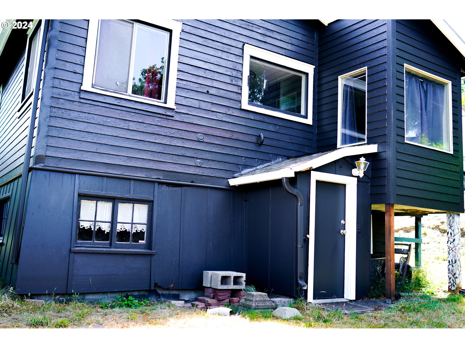 63684 Barry Road Coos Bay, OR 97420 - Photo 38 of 42 Gallery Image 38