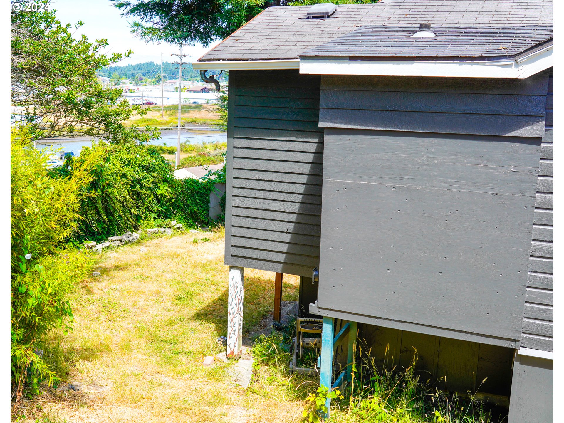 63684 Barry Road Coos Bay, OR 97420 - Photo 39 of 42 Gallery Image 39