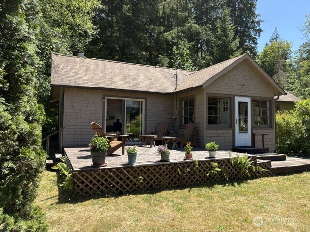 478 South Shore Road Quinault, WA 98575 - Photo 2 of 23
