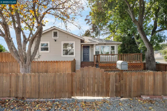 $799,000 | 2910 Almond Street, Martinez, CA 94553