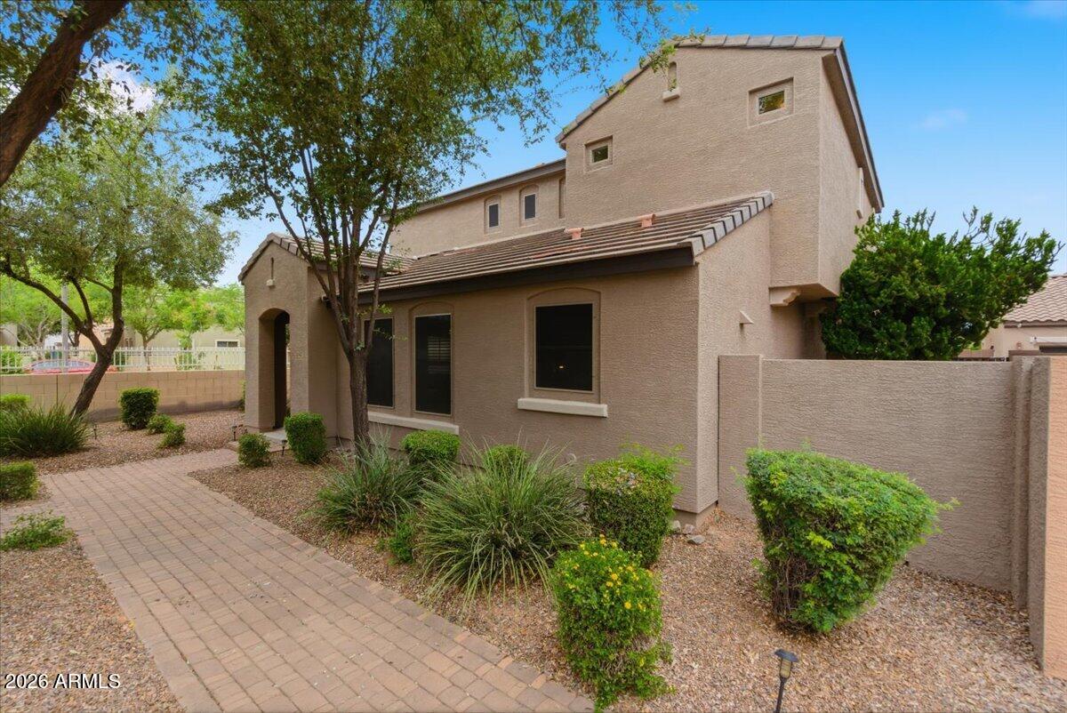 3342 East Milky Way Gilbert, AZ 85295 - Photo 1 of 42 01-1