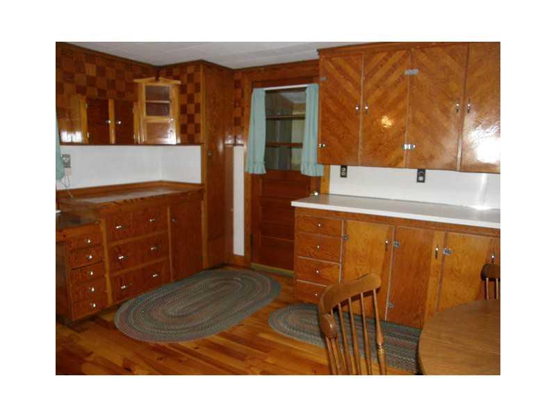 3 Washington Street Millinocket, ME 04462 - Photo 8 of 21 Kitchen.