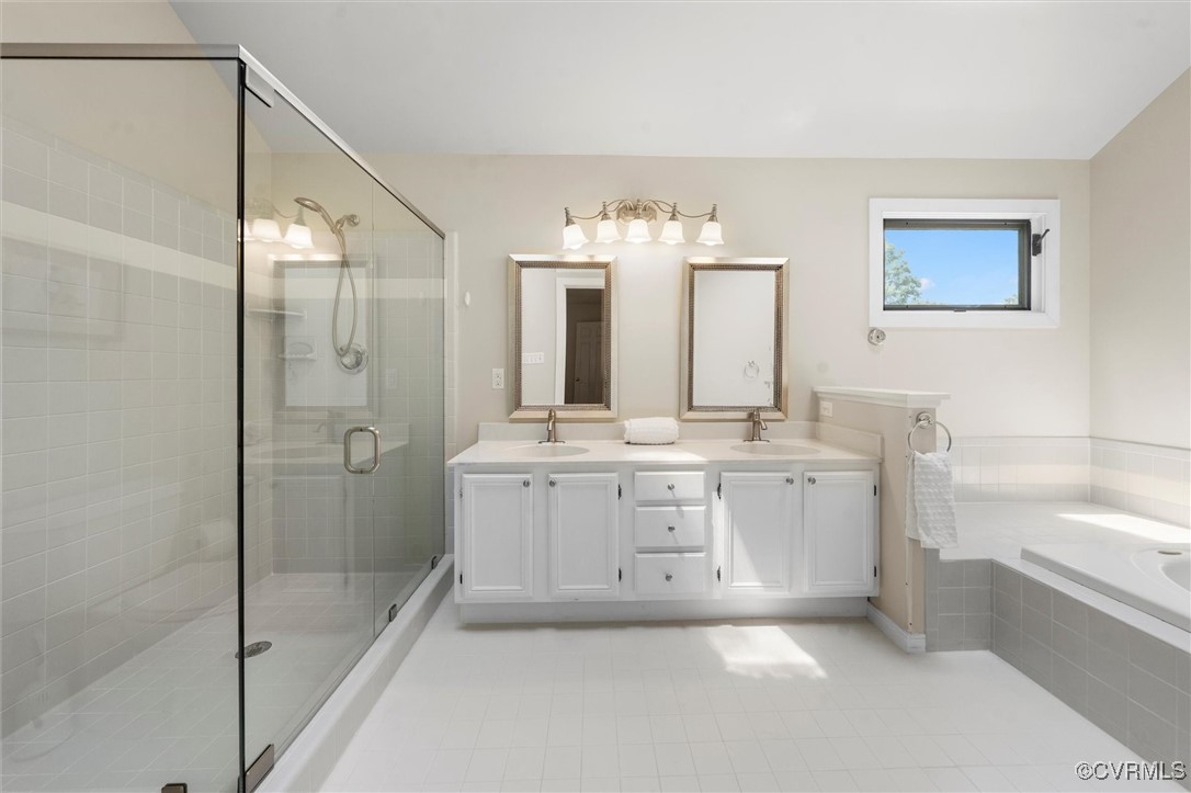 5814 Spinnaker Cove Road Midlothian, VA 23112 - Photo 24 of 46 Featuring a separate glass shower, double vanity a