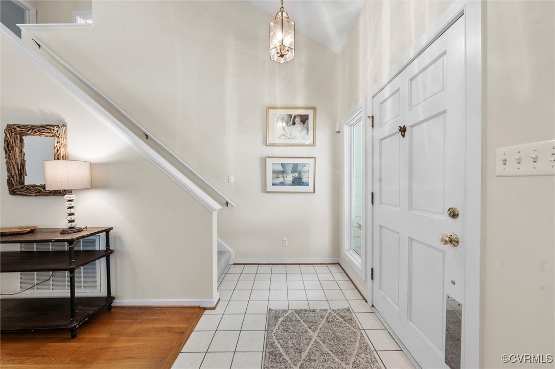 5814 Spinnaker Cove Road Midlothian, VA 23112 - Photo 5 of 46 Foyer