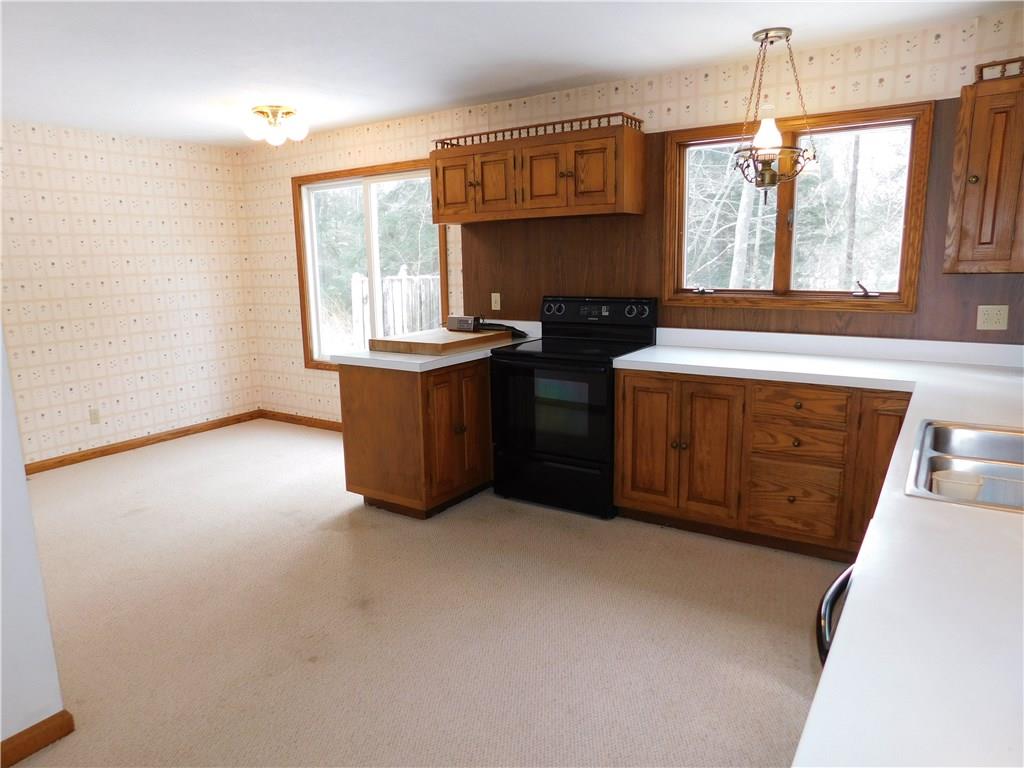 223 Tower Road Jamestown, PA 16134 - Photo 13 of 25 BREAKFAST NOOK IN KITCHEN + WALK IN PANTRY