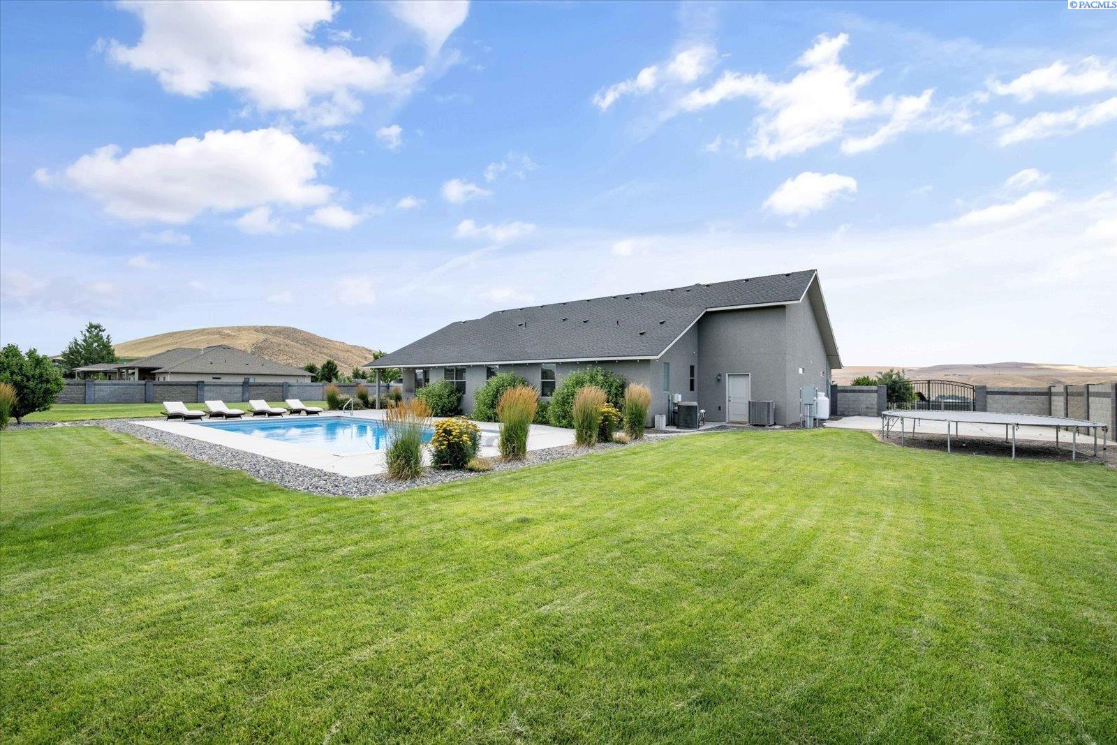 74204 East Reata Road Kennewick, WA 99338 - Photo 38 of 49 Gallery Image 38