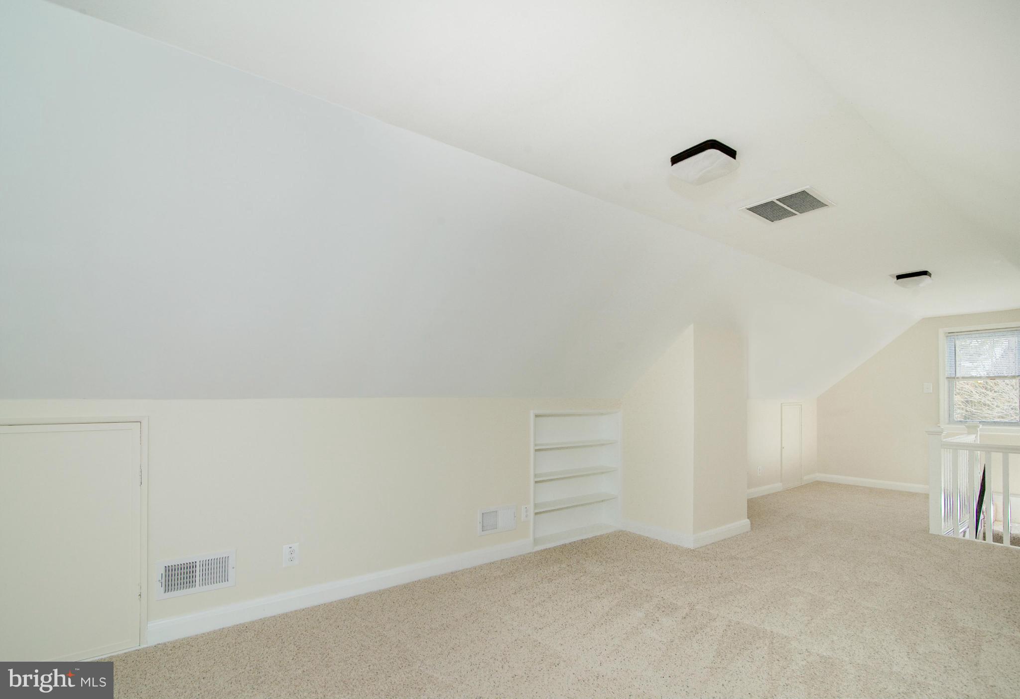 2506 Linwood Road Parkville, MD 21234 - Photo 18 of 30 Bedroom (Master)
