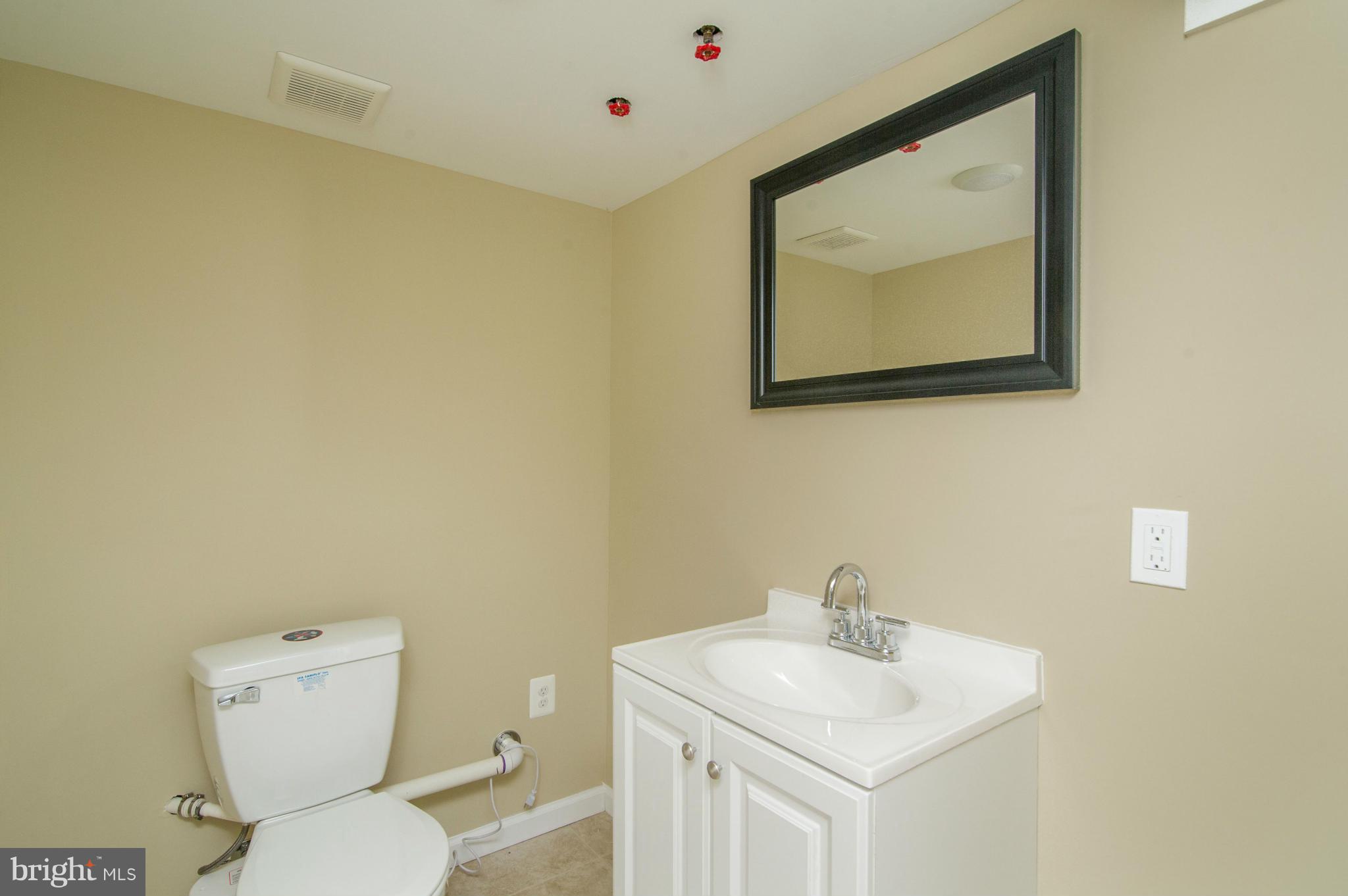 2506 Linwood Road Parkville, MD 21234 - Photo 26 of 30 Bath