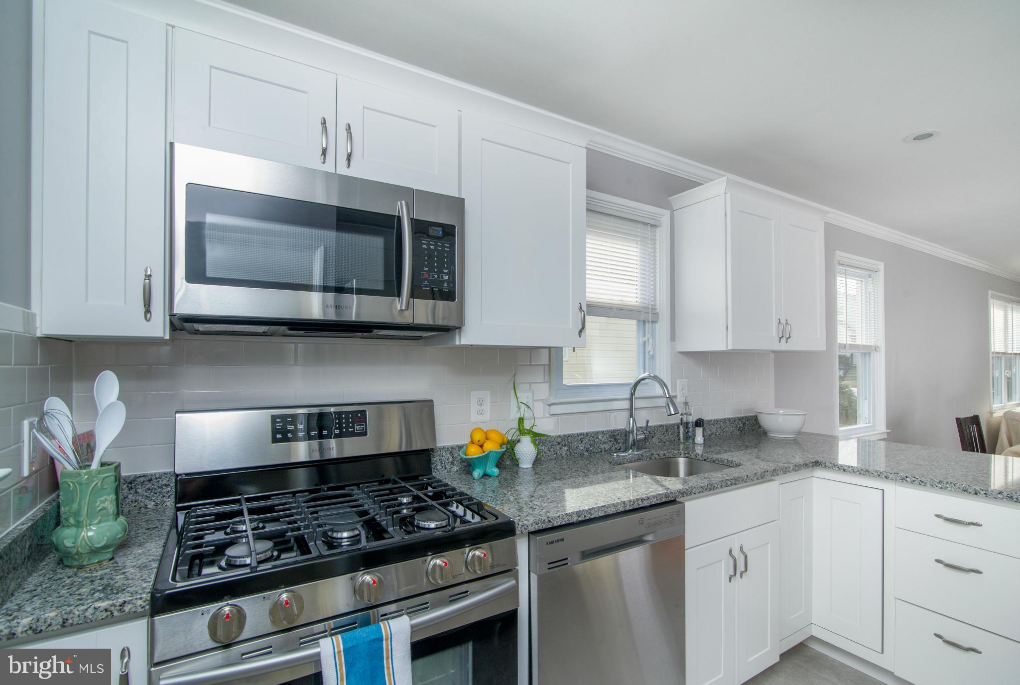 2506 Linwood Road Parkville, MD 21234 - Photo 6 of 30 Kitchen