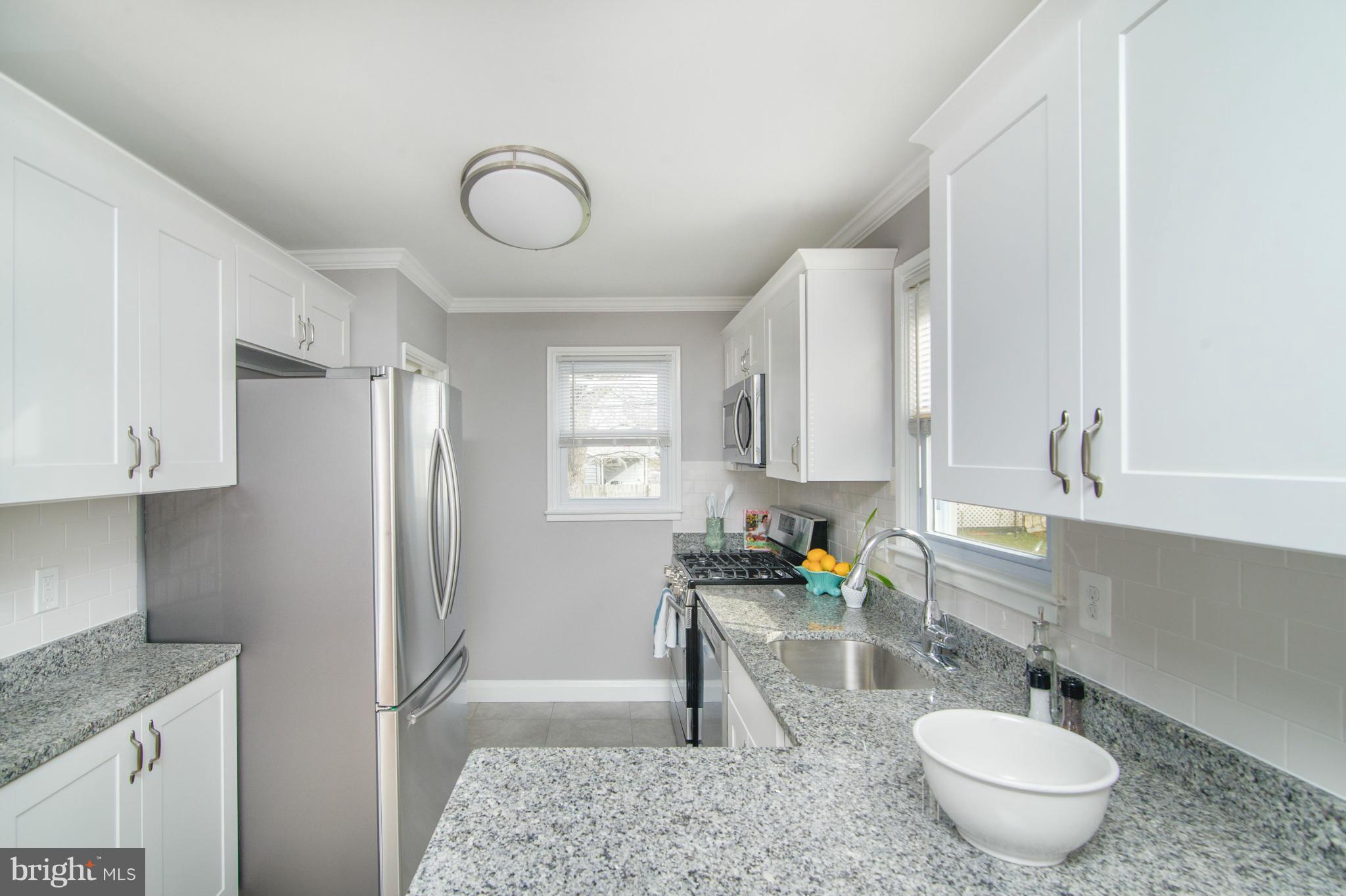 2506 Linwood Road Parkville, MD 21234 - Photo 9 of 30 Kitchen