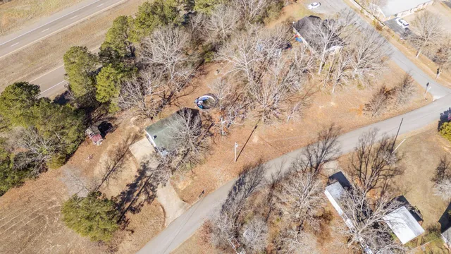 a outdoor view of yard