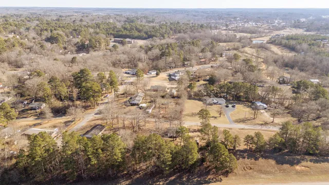 $149,900 | 210 Westwood Circle, Selmer, TN 38375