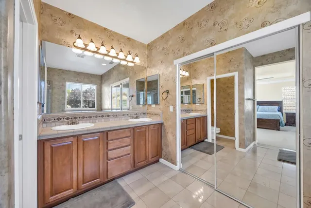 $935,000 | 1046 Smith Way, Folsom, CA 95630