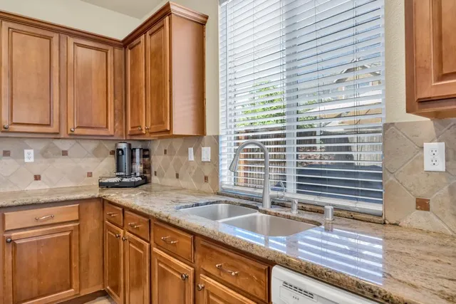 $935,000 | 1046 Smith Way, Folsom, CA 95630