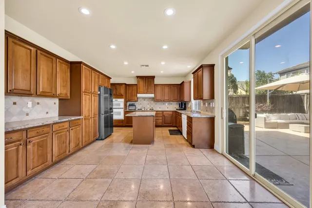 $935,000 | 1046 Smith Way, Folsom, CA 95630