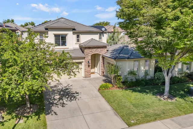 $935,000 | 1046 Smith Way, Folsom, CA 95630