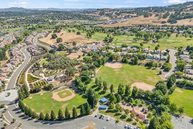 $935,000 | 1046 Smith Way, Folsom, CA 95630