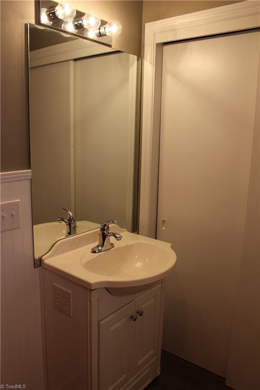 2485 Wards Gap Road Mount Airy, NC 27030 - Photo 6 of 14 Gallery Image 6
