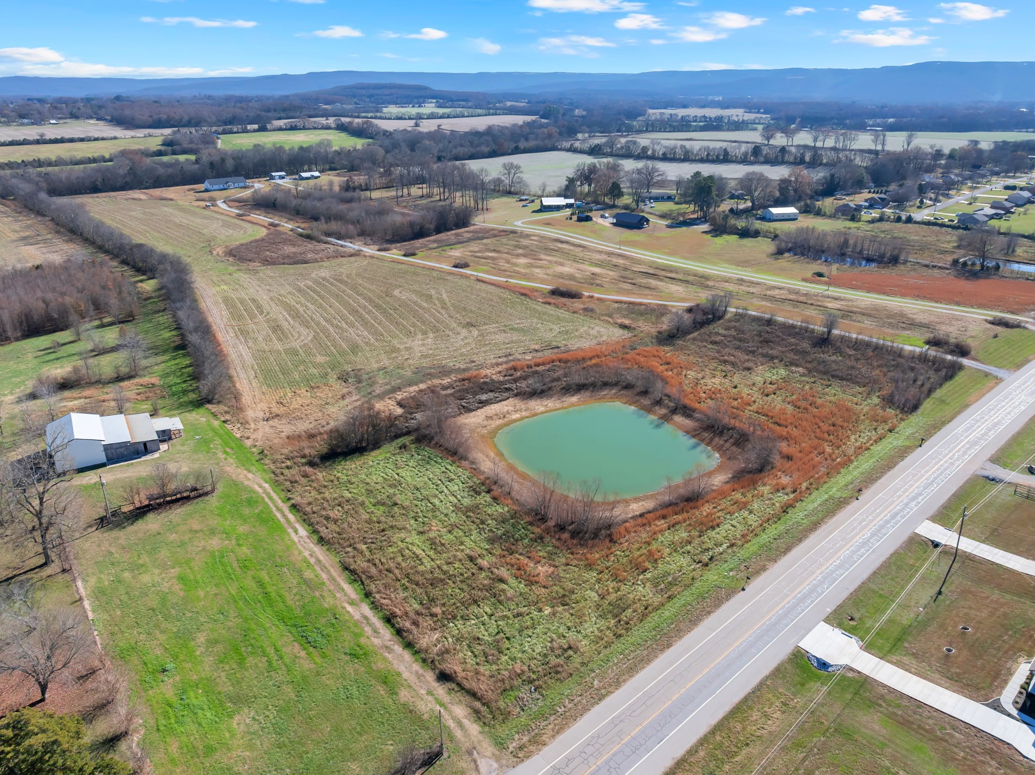 0 Rowe Gap Road Winchester, TN 37398 - Photo 10 of 28 a view of a city from a terrace