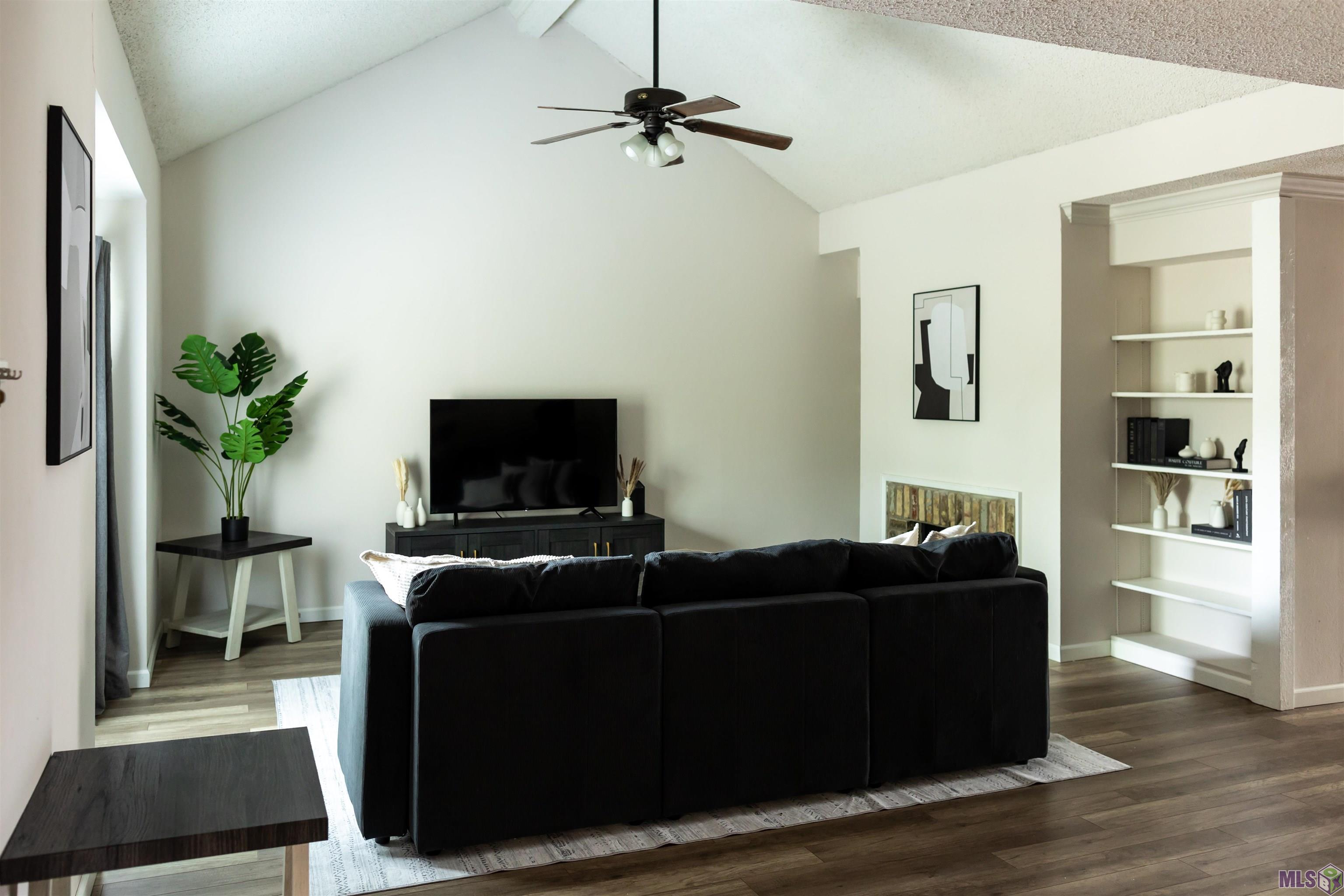 8155 Jefferson Highway, Unit 307 Baton Rouge, LA 70809 - Photo 2 of 23