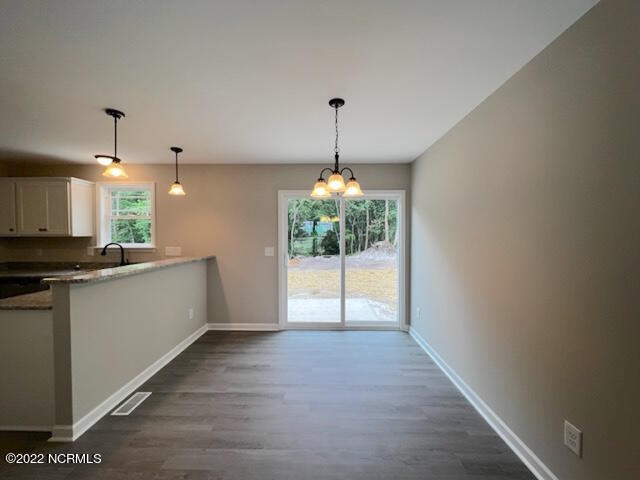 676 Bear Road Benson, NC 27504 - Photo 8 of 31 7