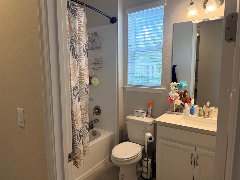 5738 Long Shore Loop Sarasota, FL 34238 - Photo 24 of 40