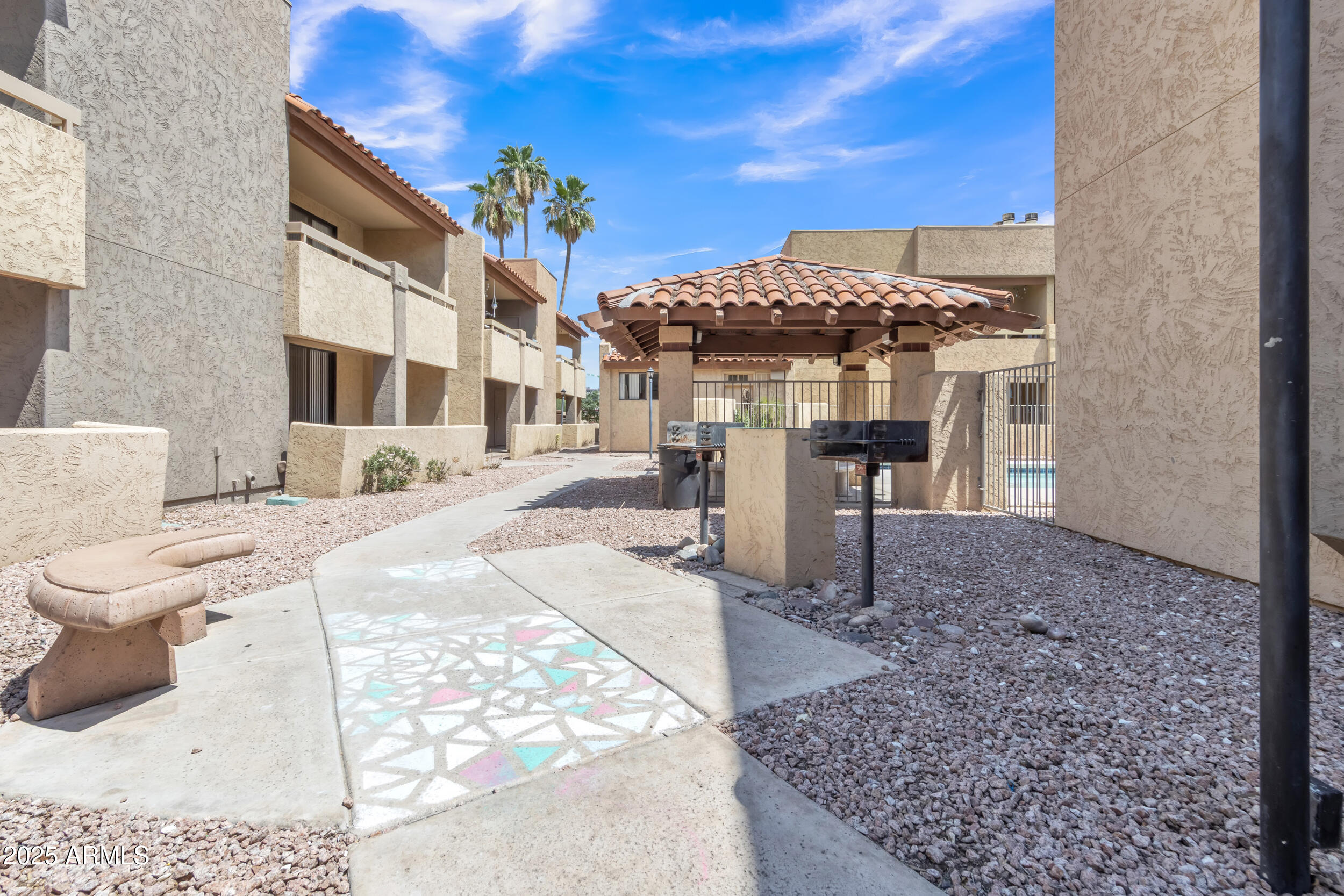 1125 East Broadway Road, Unit 122 Tempe, AZ 85282 - Photo 24 of 27 BBQ Area
